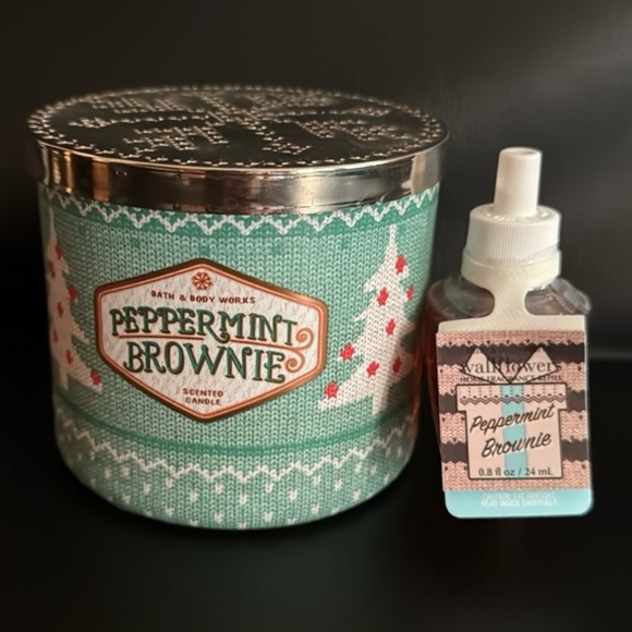 Bath & Body Works Other - Bath & Body Works PEPPERMINT BROWNIE 3 Wick Candle & Wallflower Refill Set RARE